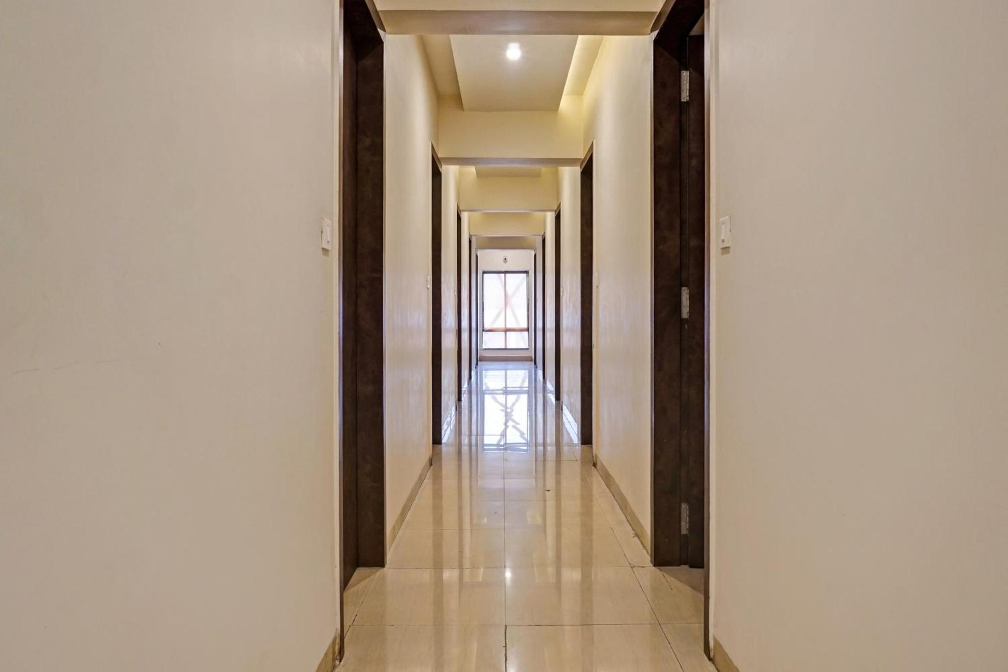 Collection O Royce Studios Near Pune Airport ภายนอก รูปภาพ