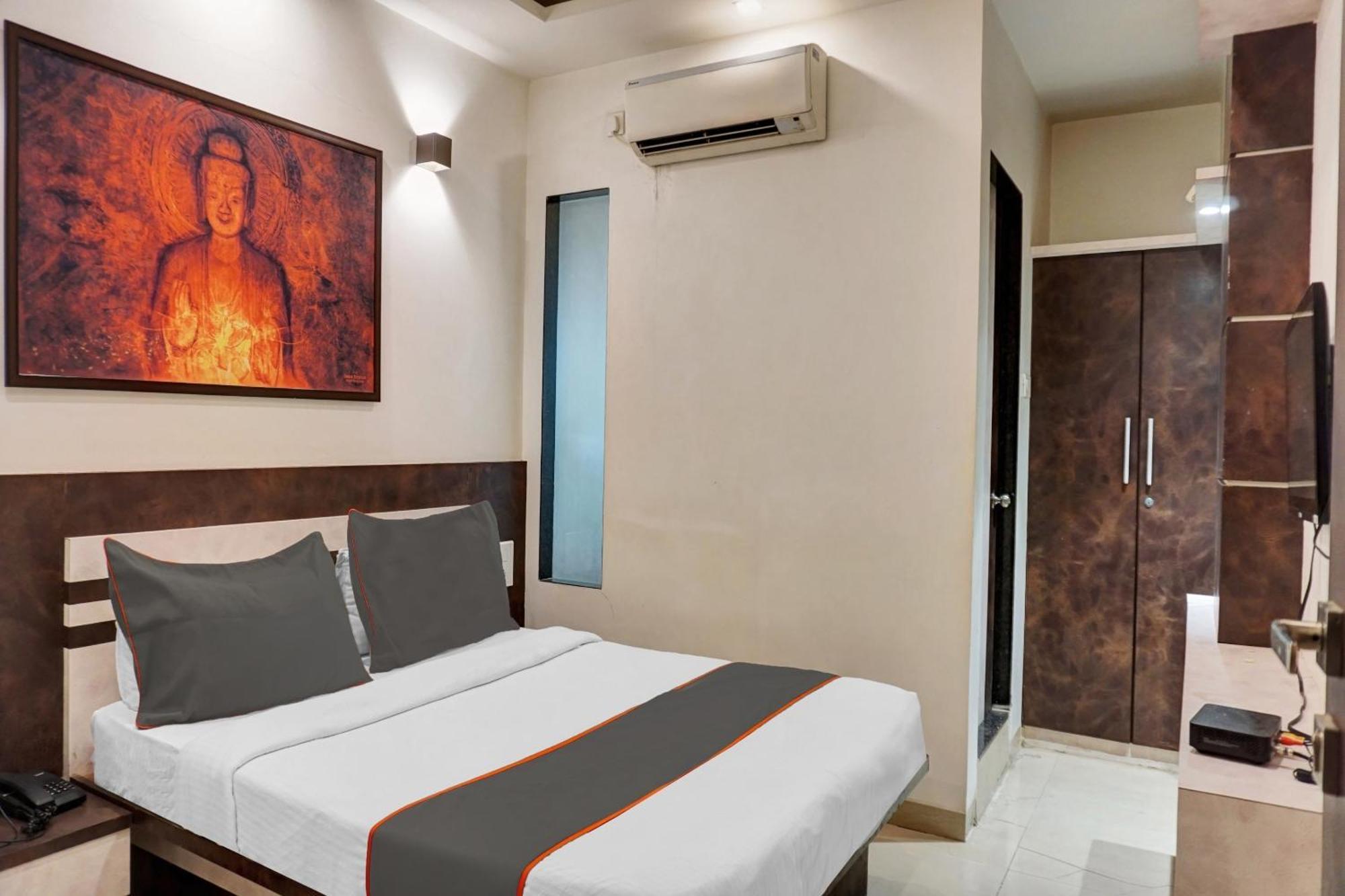 Collection O Royce Studios Near Pune Airport ภายนอก รูปภาพ